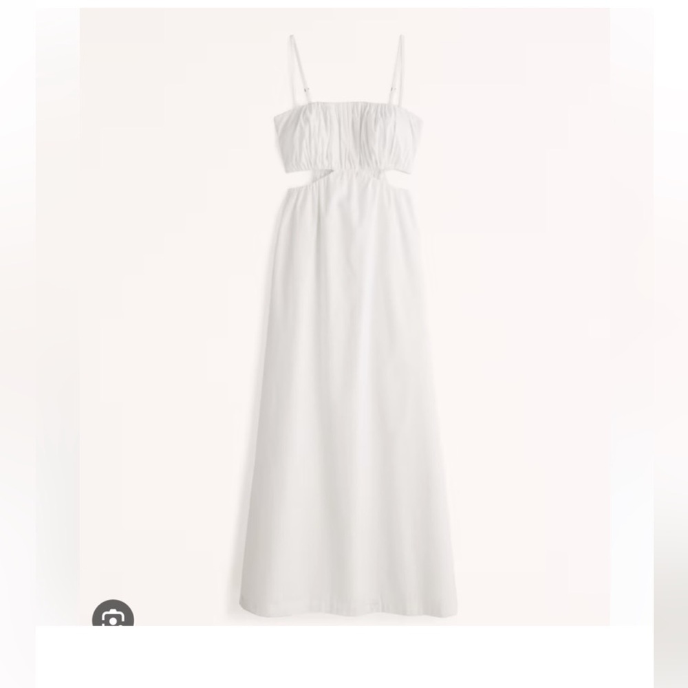 Elegant White Maxi Dress